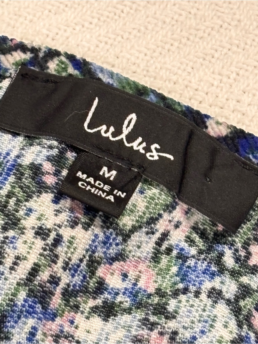 Lulu's Navy Floral Puff Sleeve Square Neck Crop Top - Picture 7 of 11